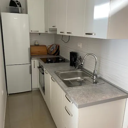 Apartment Lola